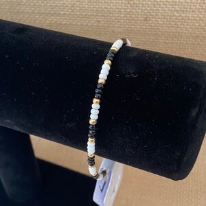 Elegant Black and Gold Beaded Bracelet